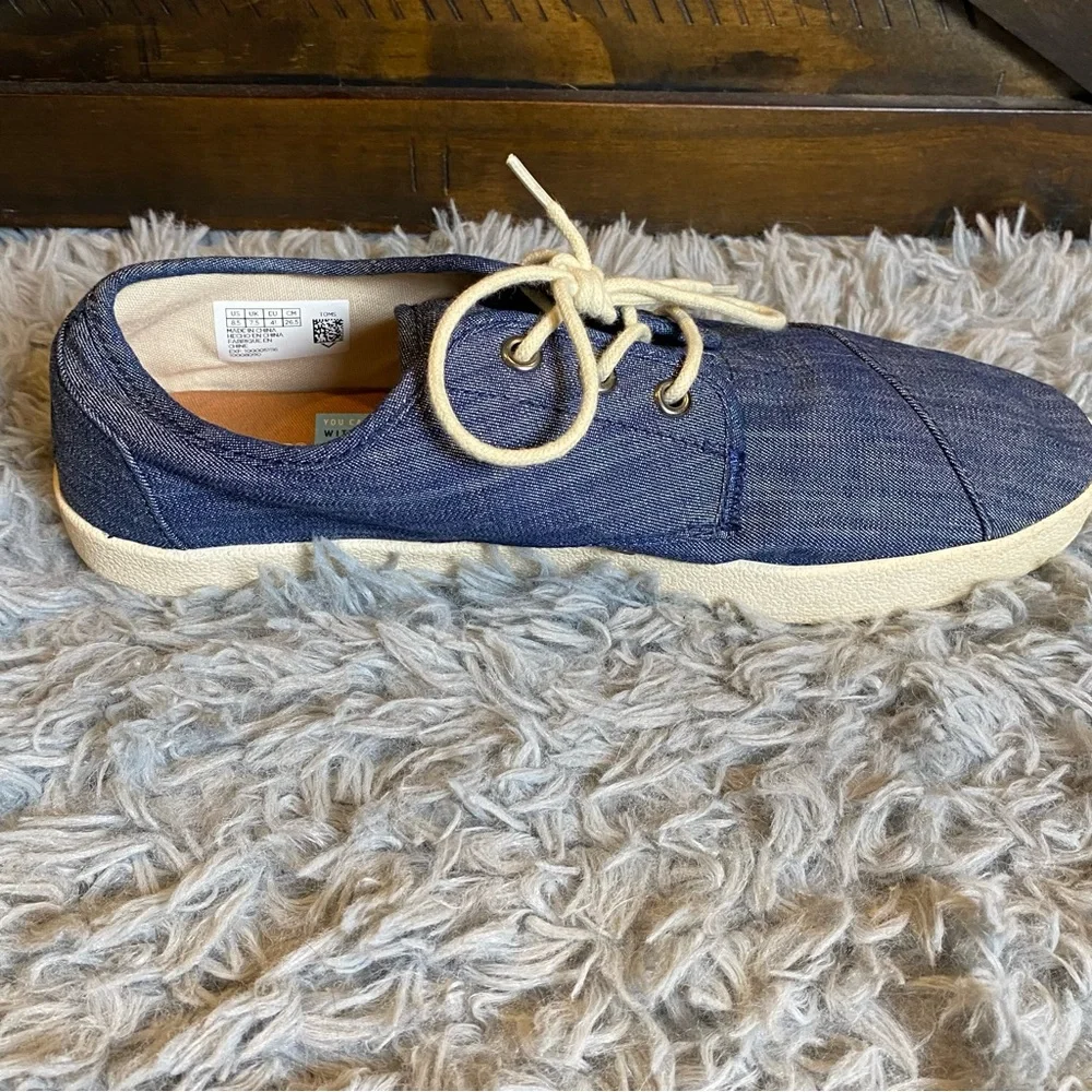 Toms Shoes Paseo Casual Sneakers Blue Canvas‎ Chambray Lace Up Women’s Size 8